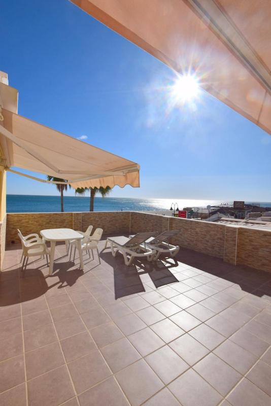 Carihuela 1ª Línea De Playa Torremolinos Exterior foto
