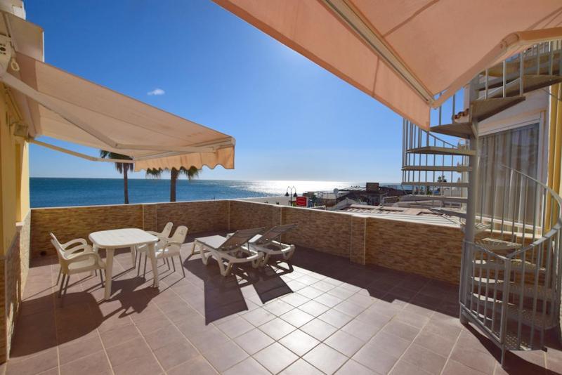Carihuela 1ª Línea De Playa Torremolinos Exterior foto